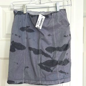 (New with tags!) grey print skirt (medium). South Moon Under / Juniper Blu.
